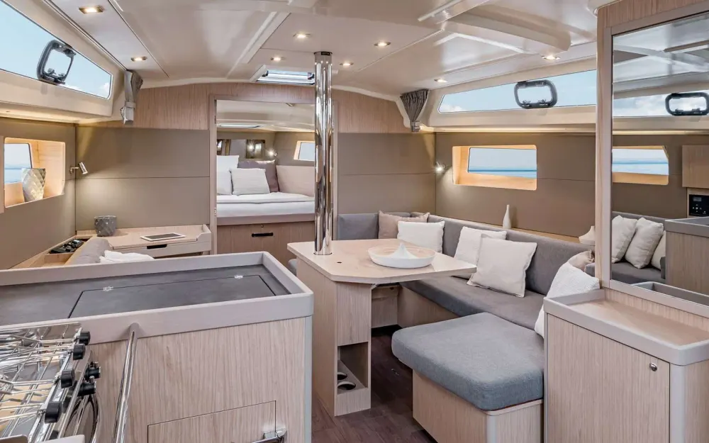 slider 4 Beneteau Oceanis 41.1