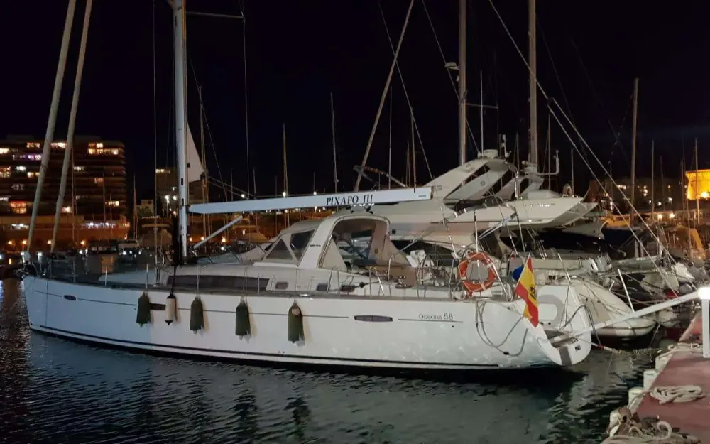 slider 0 Beneteau Oceanis 58