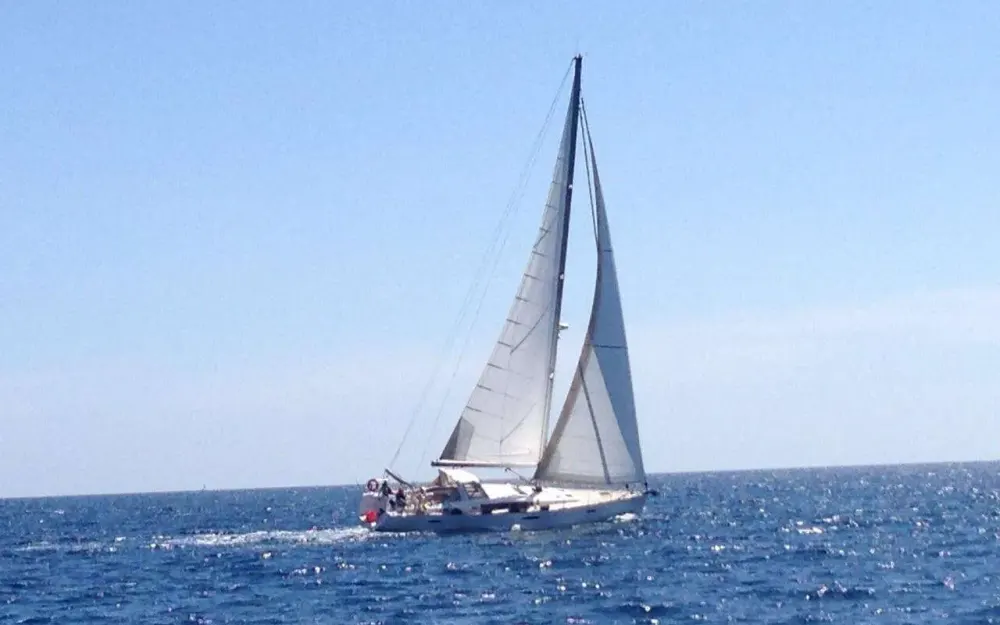 slider 3 Beneteau Oceanis 58