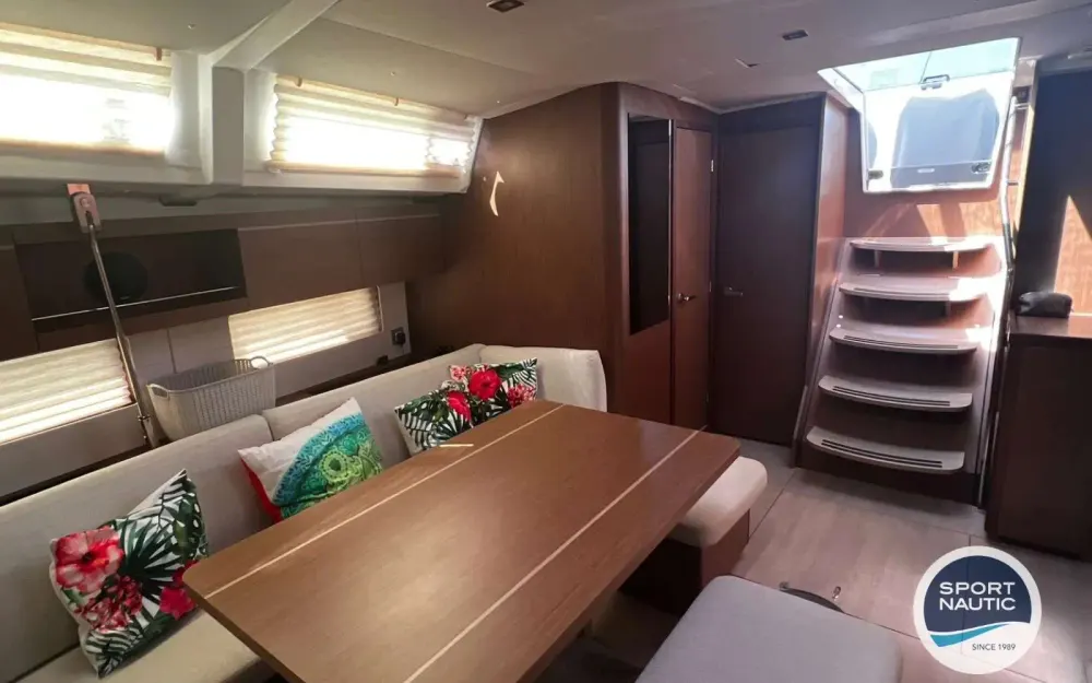 slider 12 Beneteau Oceanis 46.1