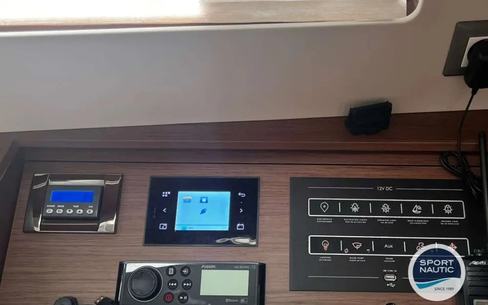 slider 4 Beneteau Oceanis 46.1