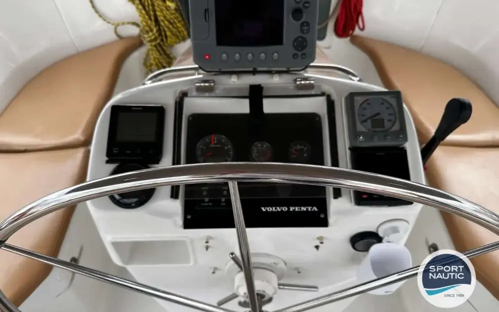 slider 12 Beneteau Oceanis 440