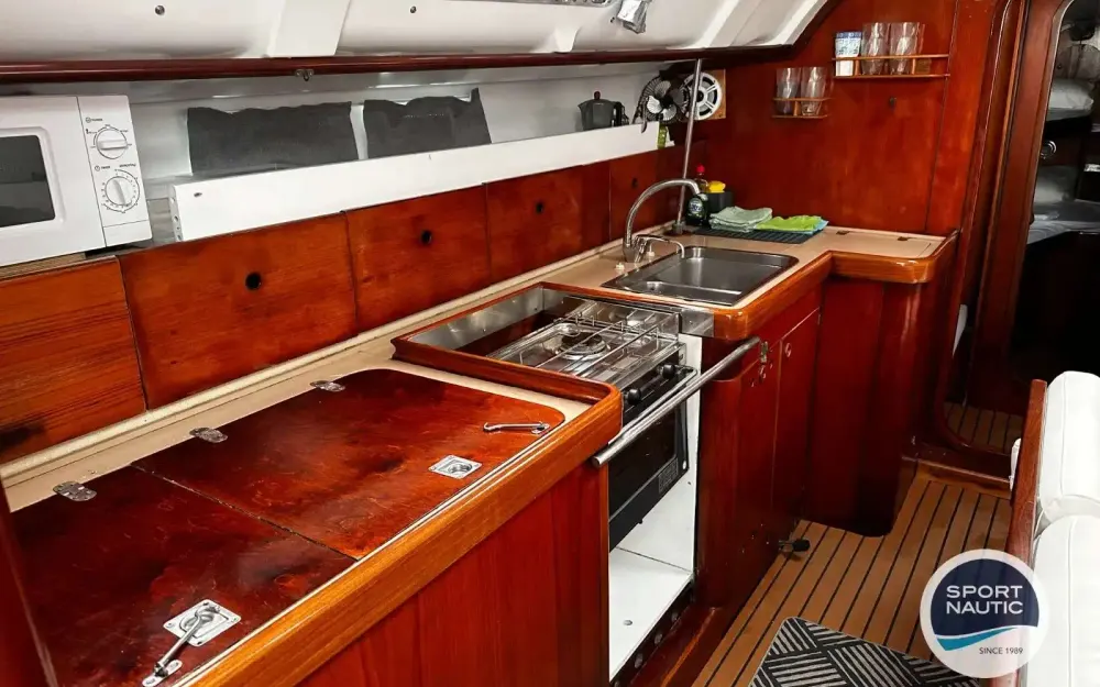 slider 7 Beneteau Oceanis 440