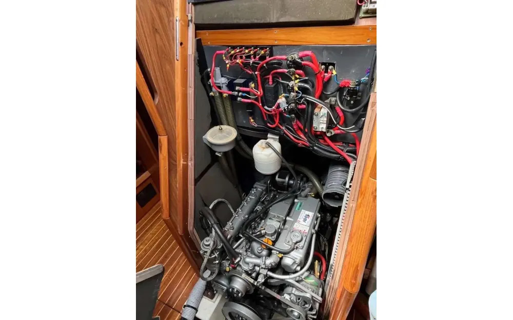 slider 4 Jeanneau Sun Odyssey 43