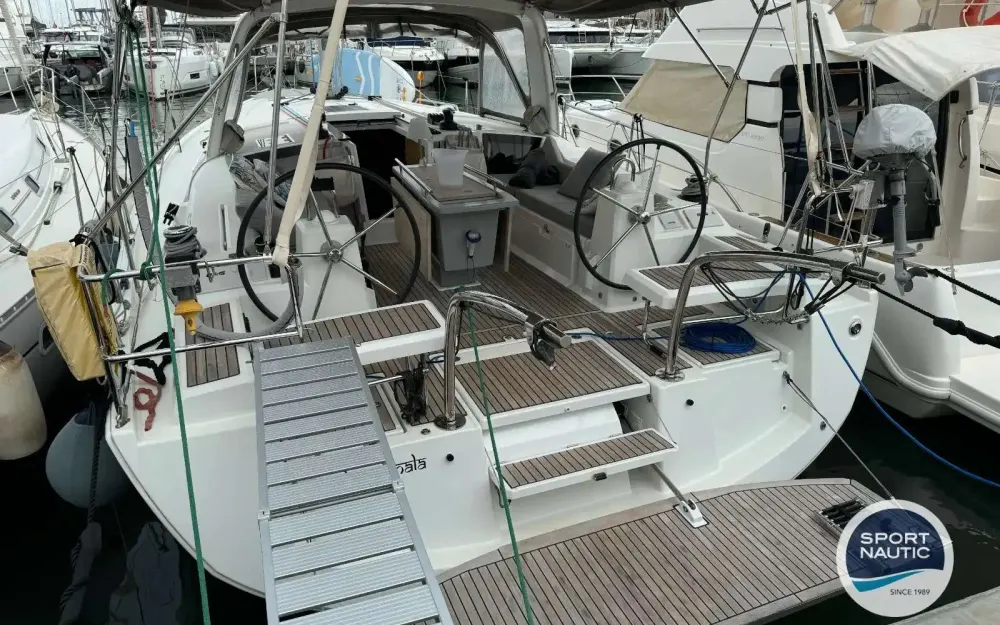 slider 9 Beneteau Oceanis 41.1