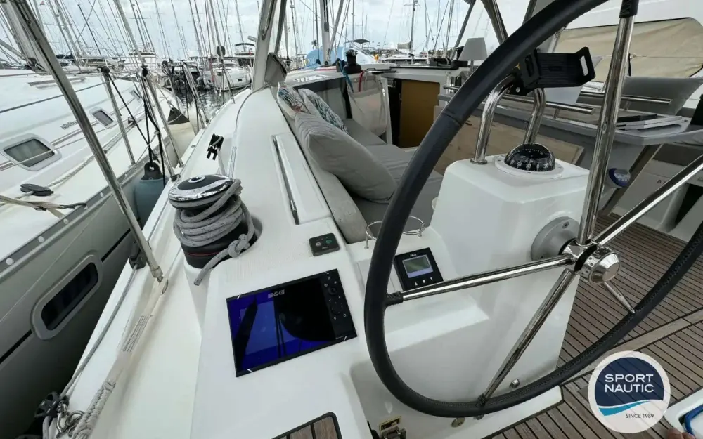 slider 21 Beneteau Oceanis 41.1
