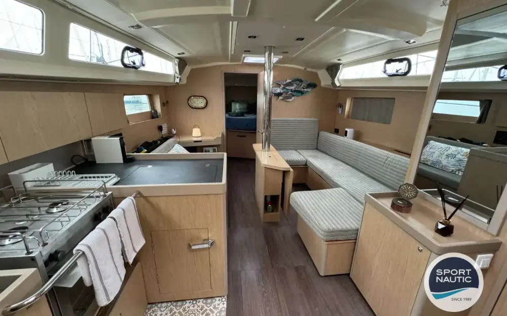 slider 2 Beneteau Oceanis 41.1
