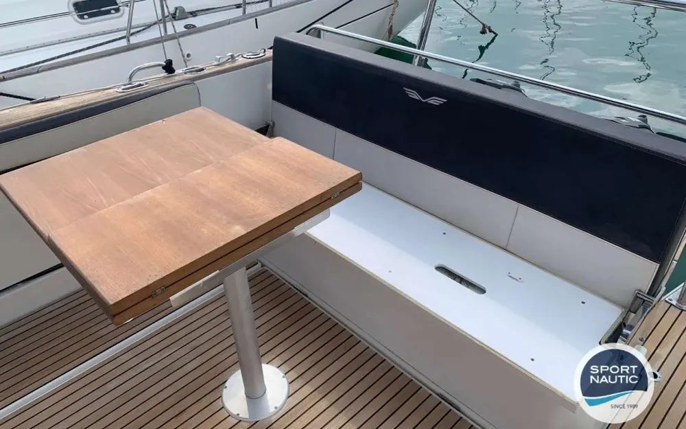 slider 1 Beneteau Flyer 8.8 SUNdeck