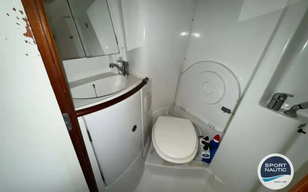 slider 10 Beneteau Oceanis 423