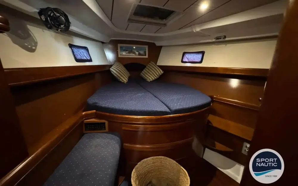 slider 16 Beneteau Oceanis 423