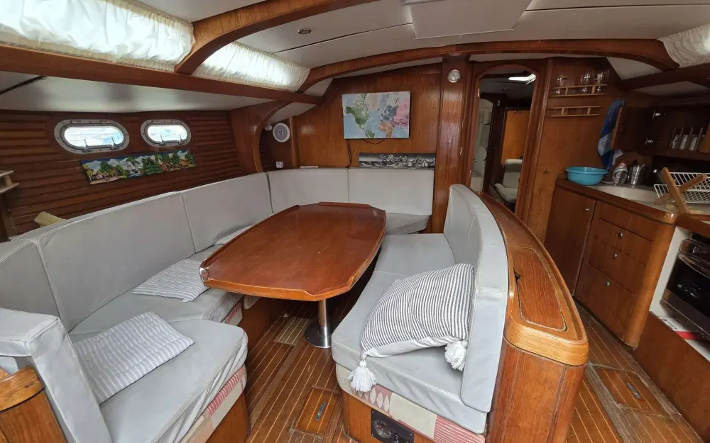 slider 5 Jeanneau Sun Odyssey 47