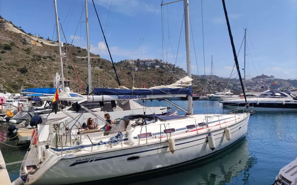 slider 9 Bavaria Cruiser 46