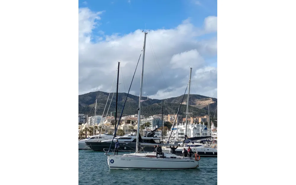 slider 8 Bavaria Cruiser 46