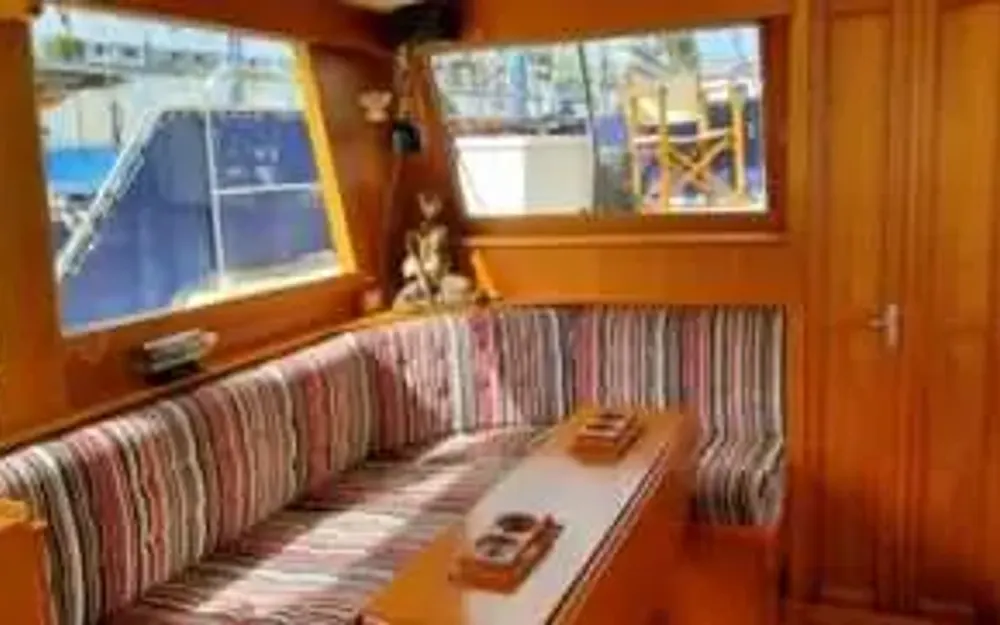 slider 15 Grand Banks  42