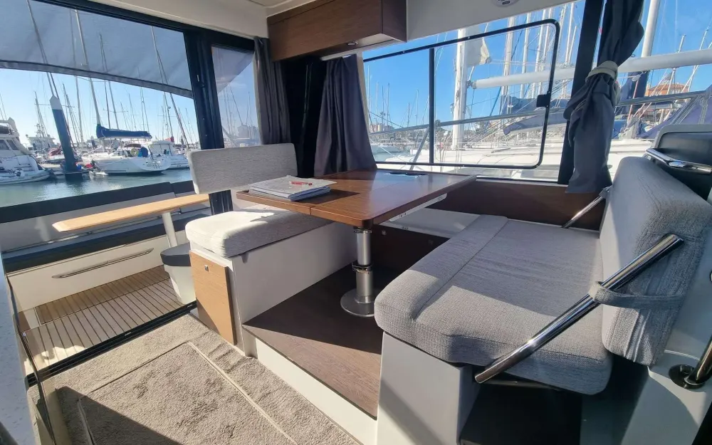 slider 6 Jeanneau Merry Fisher 1095