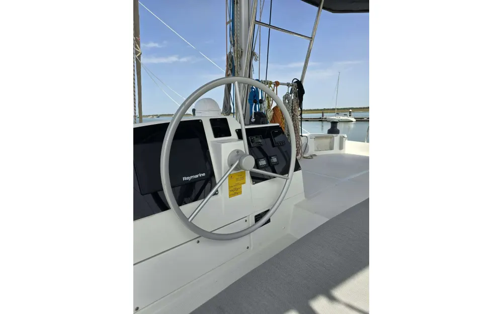 slider 34 Bali Catamarans Bali 4.6