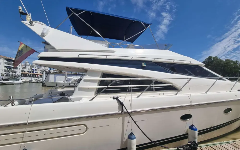 slider 9 Sunseeker Predator 52