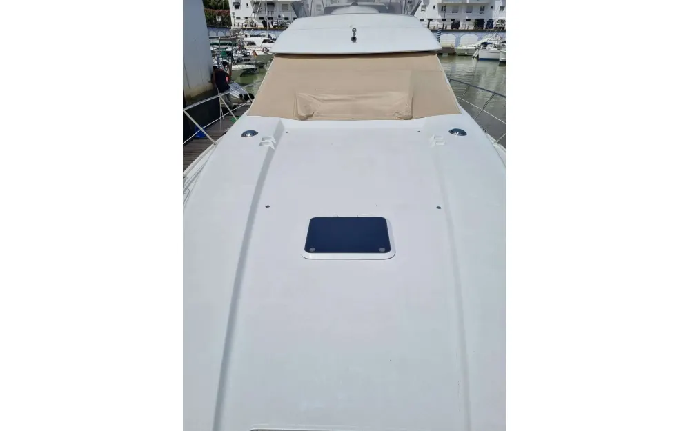 slider 13 Sunseeker Predator 52