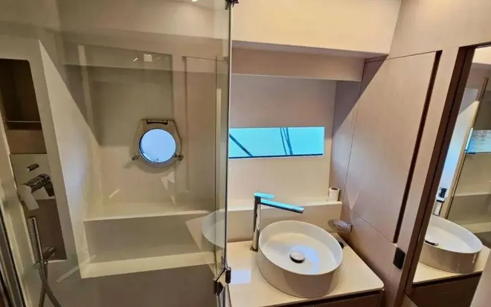 slider 21 Ferretti  500
