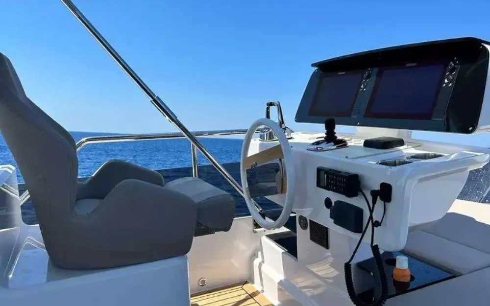 slider 24 Ferretti  500