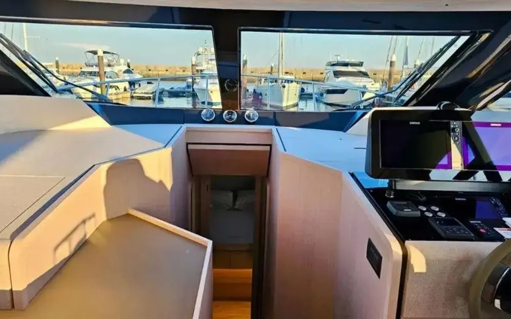 slider 25 Ferretti  500