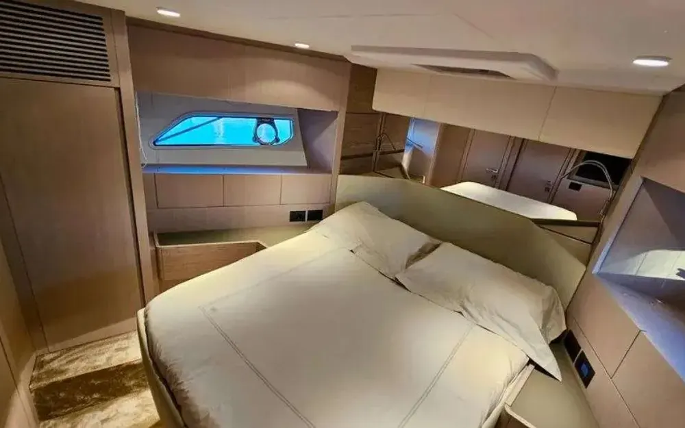 slider 29 Ferretti  500