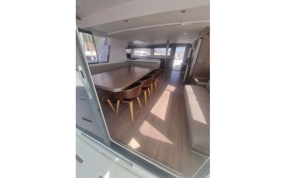 slider 13 Bali Catamarans Bali 5.4