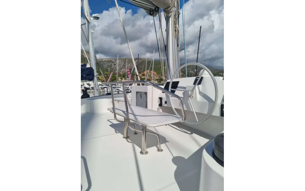 slider 18 Bali Catamarans Bali 5.4