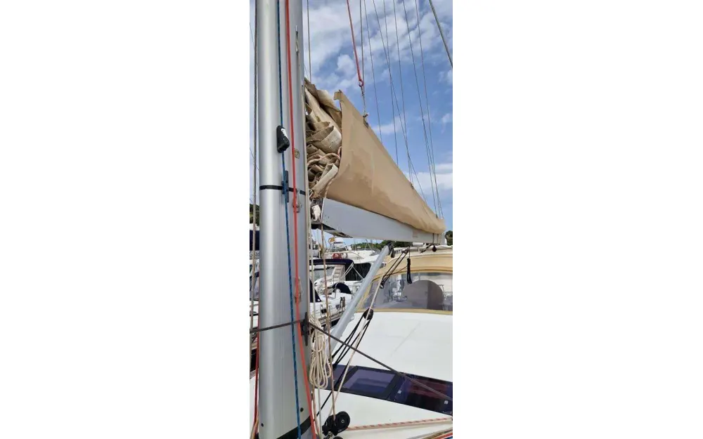 slider 21 Beneteau Oceanis 58