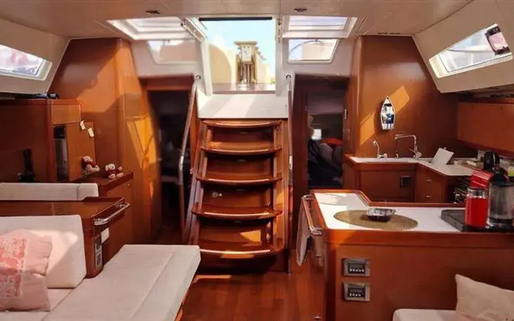 slider 23 Beneteau Oceanis 58