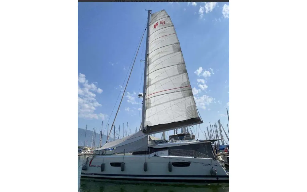 slider 4 Fountaine Pajot Saona 47