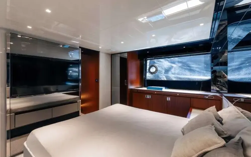 slider 7 Riva  66 Ribelle