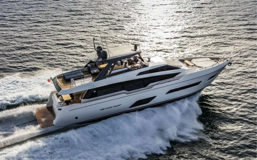 slider 9 Ferretti  780