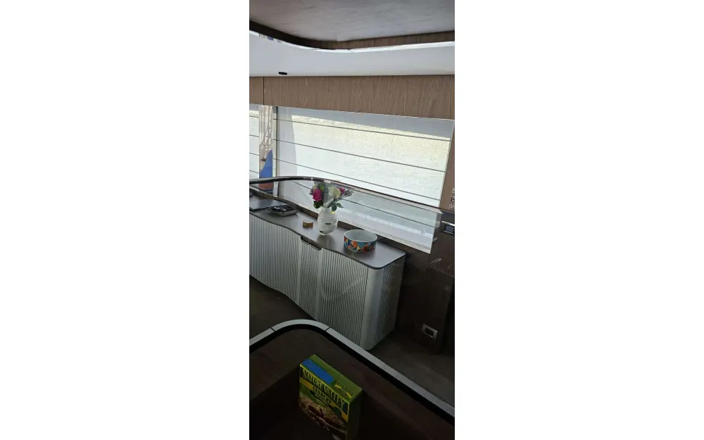 slider 20 Ferretti  780