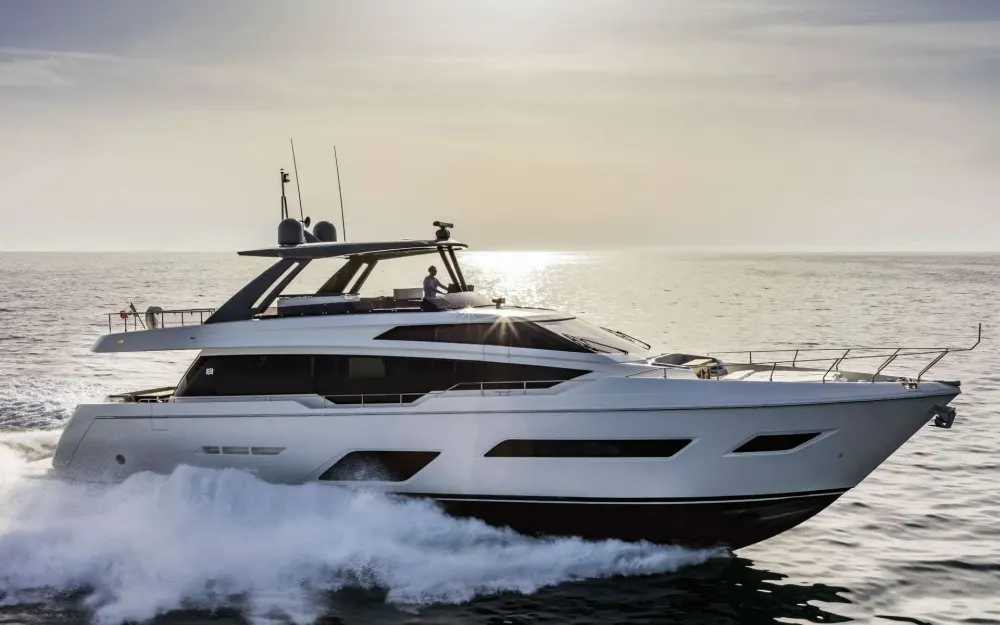 slider 5 Ferretti  780