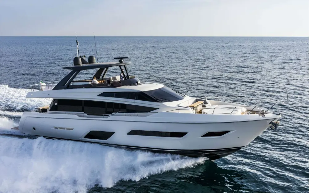 slider 6 Ferretti  780