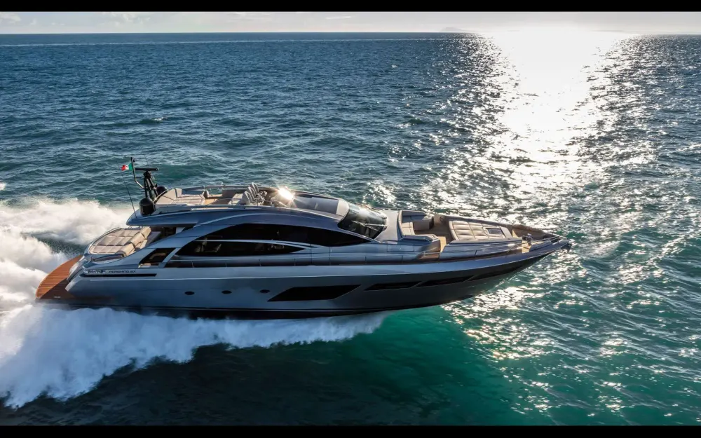 slider 21 Pershing  8X