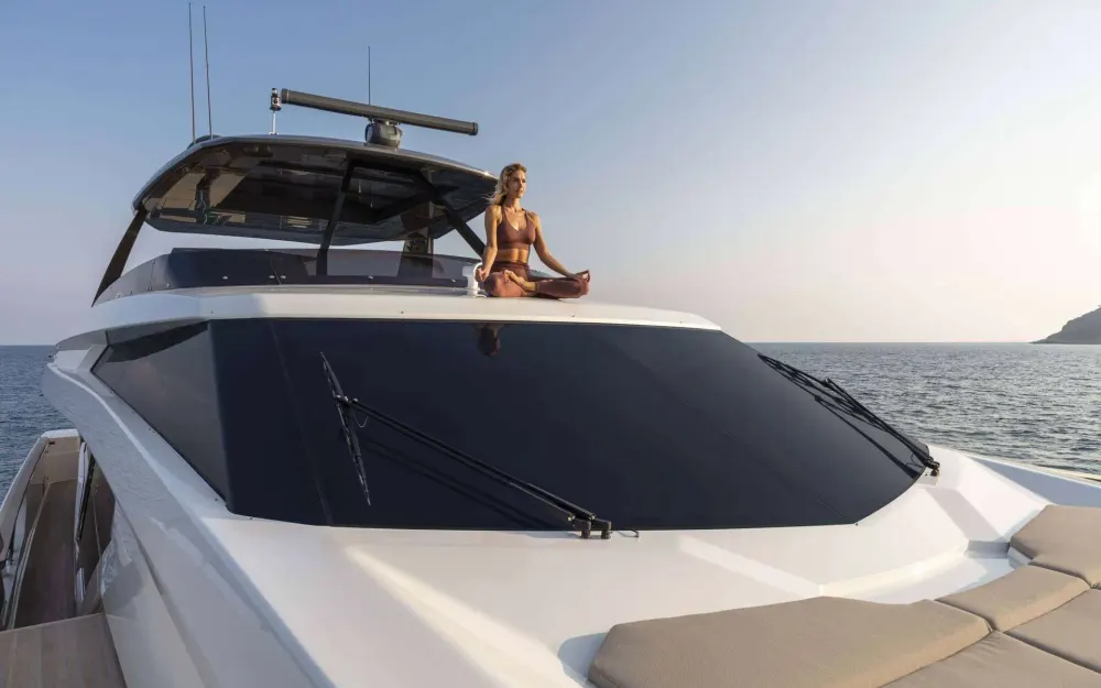 slider 4 Ferretti  920