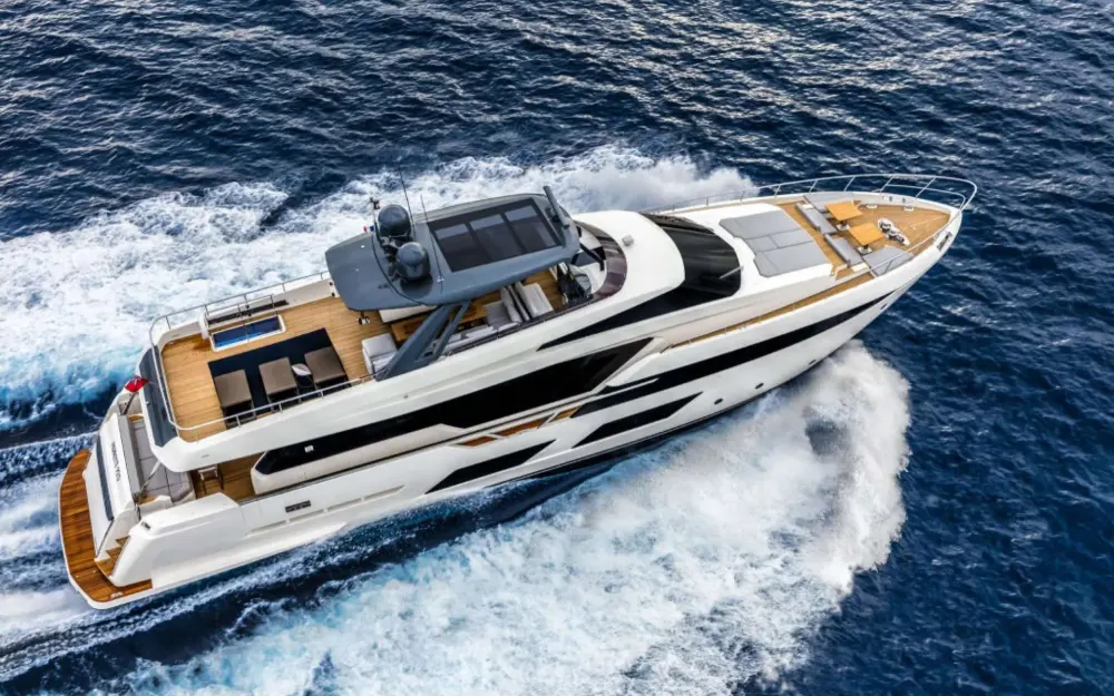 slider 11 Ferretti  920