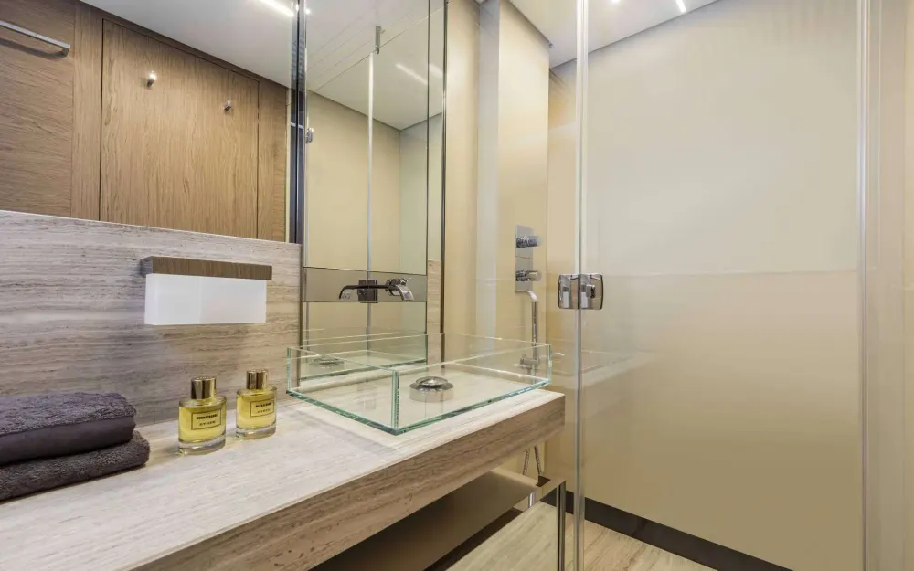 slider 22 Ferretti  920