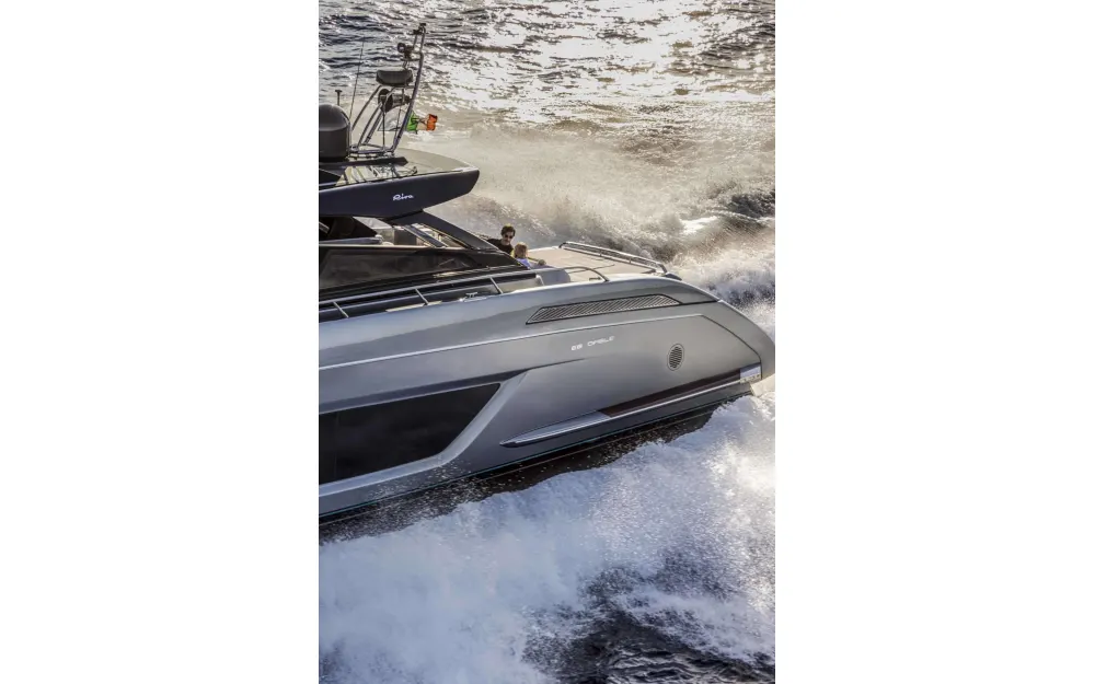 slider 1 Riva Diable 68