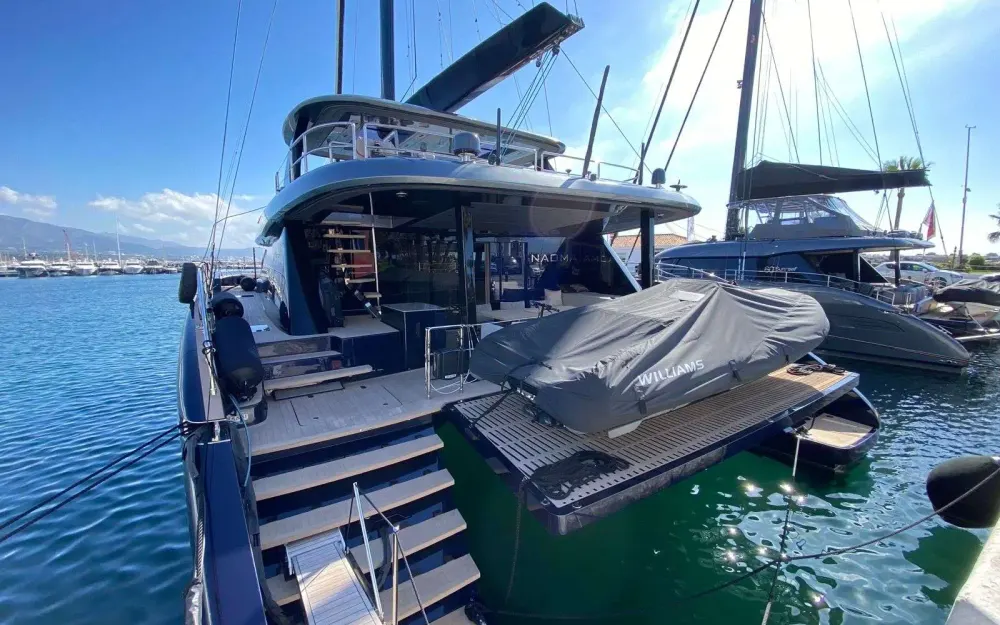 slider 16 Sunreef Yachts Sunreef 70
