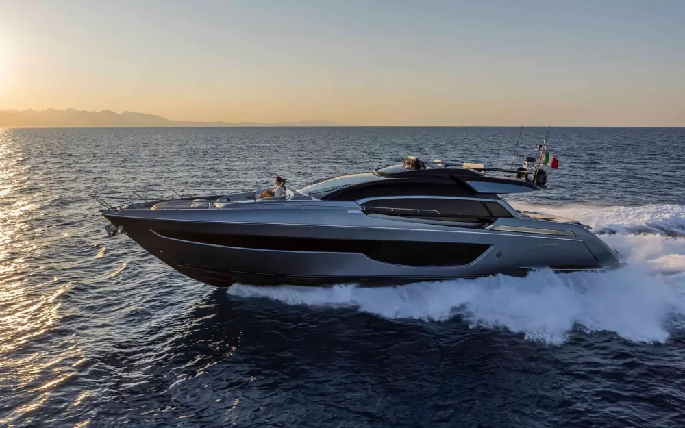 slider 10 Riva Perseo 76