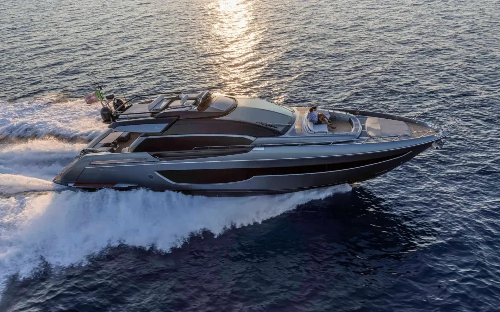 slider 5 Riva Perseo 76