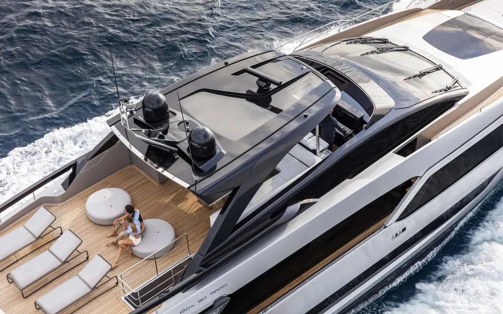 slider 9 Riva Argo