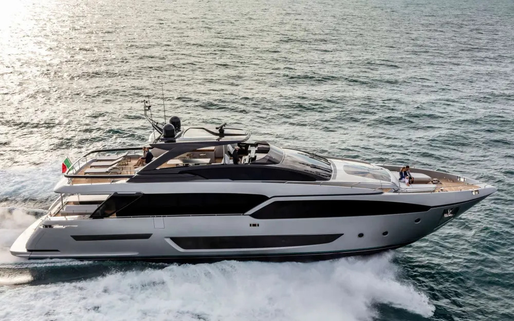 slider 1 Riva Argo