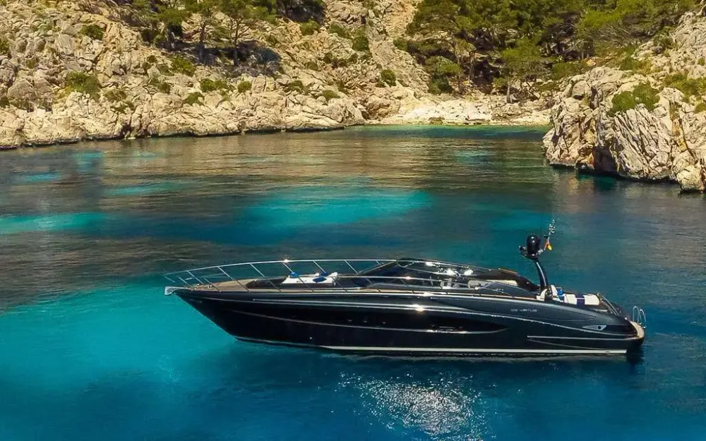slider 17 Riva  63 Virtus