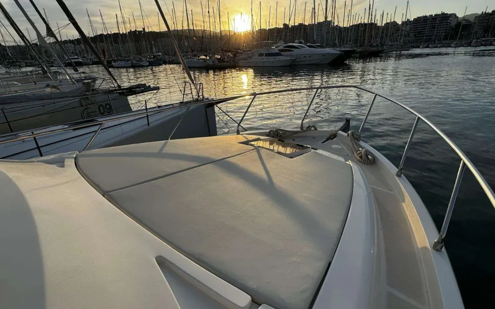 slider 13 Ferretti  470