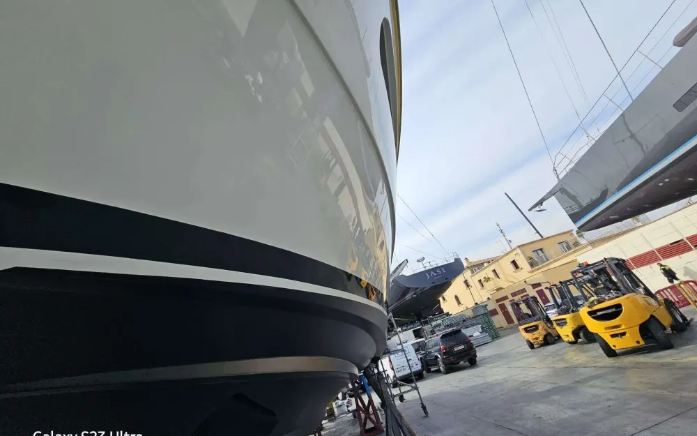 slider 34 Ferretti  470