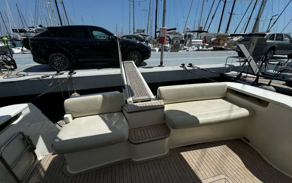 slider 42 Ferretti  470